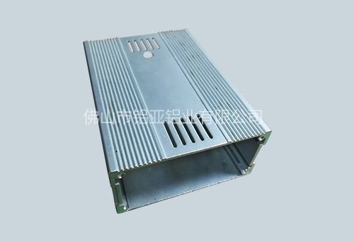 新疆定制工业散热器铝材加工